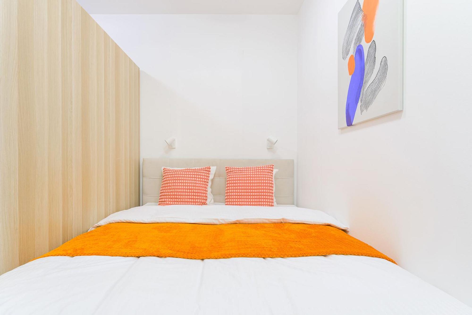 Spacious Near Karlin Square Lejlighed *