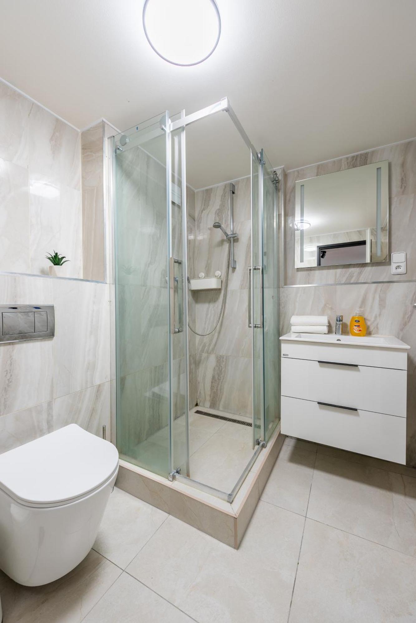Spacious Near Karlin Square Lejlighed *